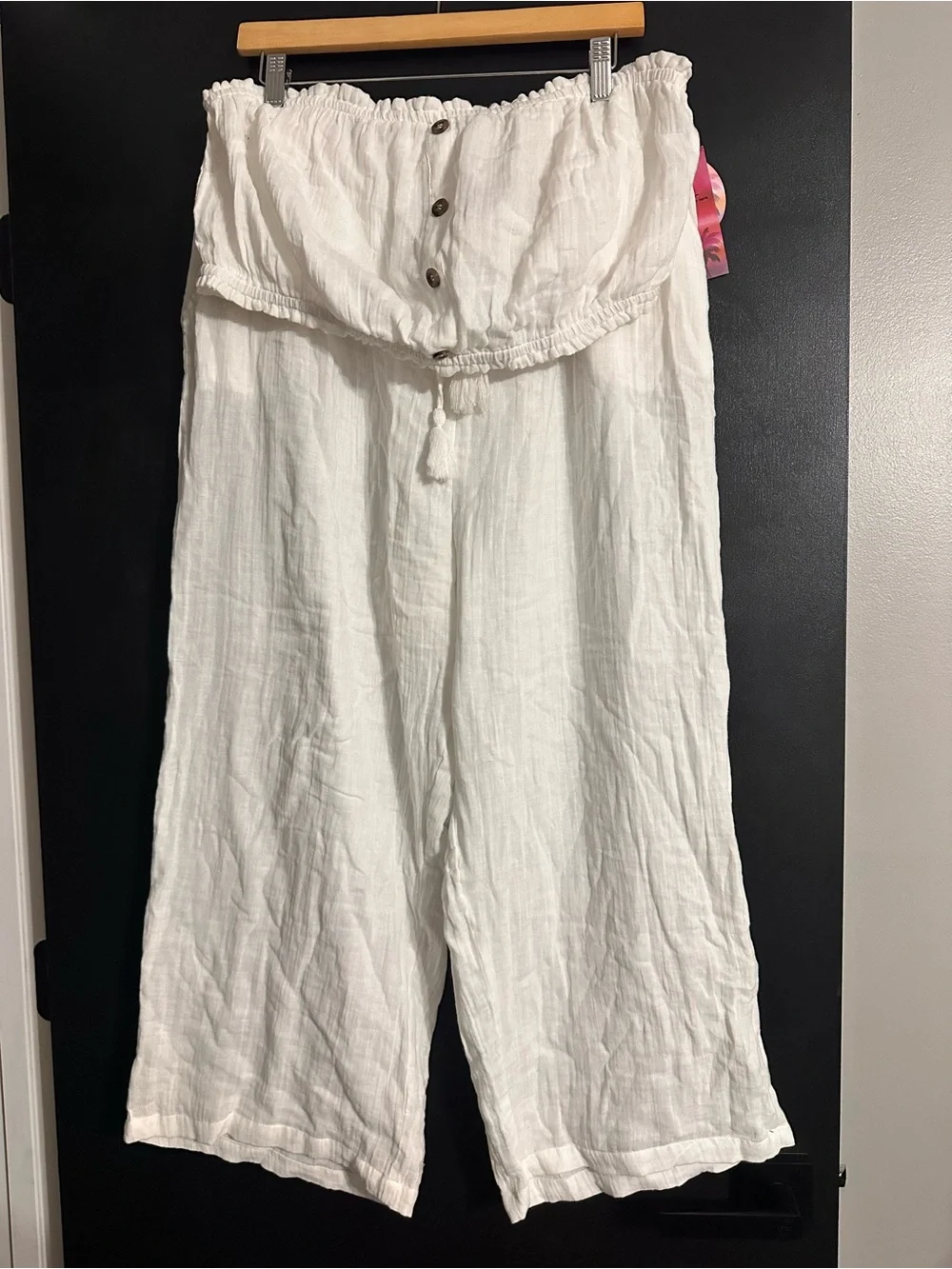 White 2 piece beach set with wide-leg pants and strapless top - Picture 1 of 5